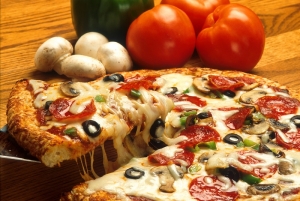 Pizza with Fresh Tomato &amp; Black Olives
